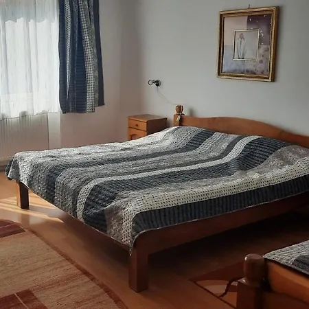 Casa Ducar Risnov